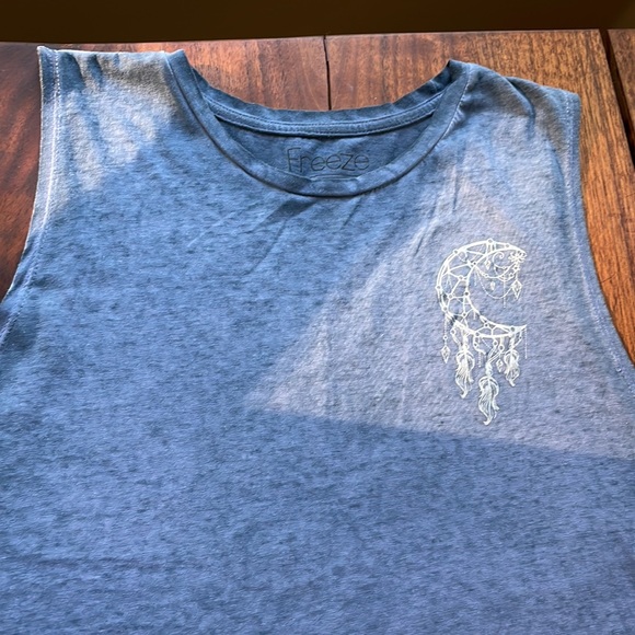 Cute Tank Top - Picture 2 of 5